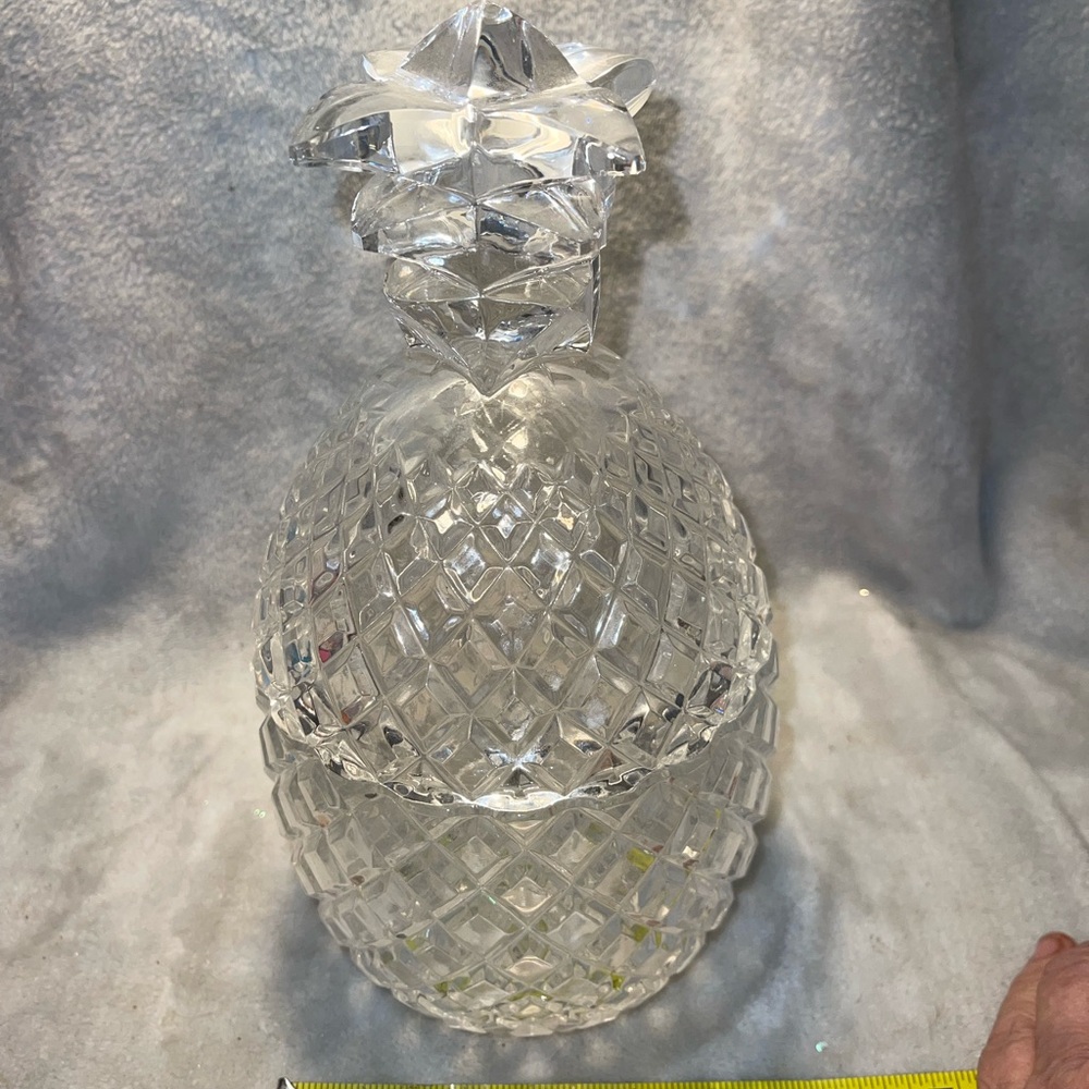 Elegant Crystal Cut Glass PINEAPPLE container
